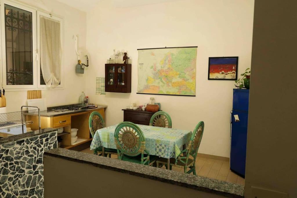 Lovely Flat, Ground Floor Centre Of Bologna! :) Bolonha Exterior foto